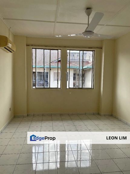Ixora Pangsapuri, Pudu, Near KLCC, 980sf 3R2B, partly furnished , Kuala Lumpur, Pudu