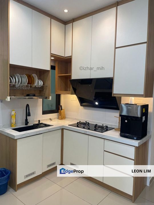 MKH Boulevard 2 Kajang, Fully furnished, 3 rooms near MRT, New Era University , Selangor, Kajang