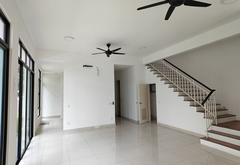 Tenderfields @ Eco Majestic