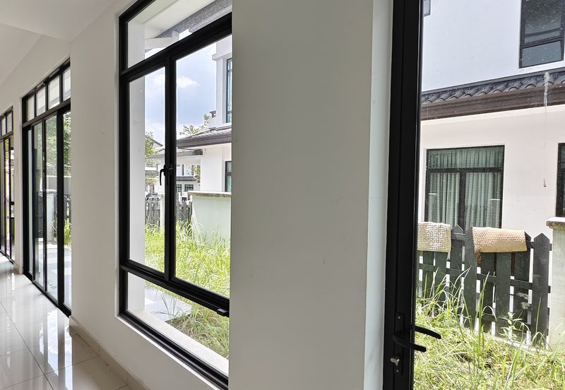 Tenderfields @ Eco Majestic