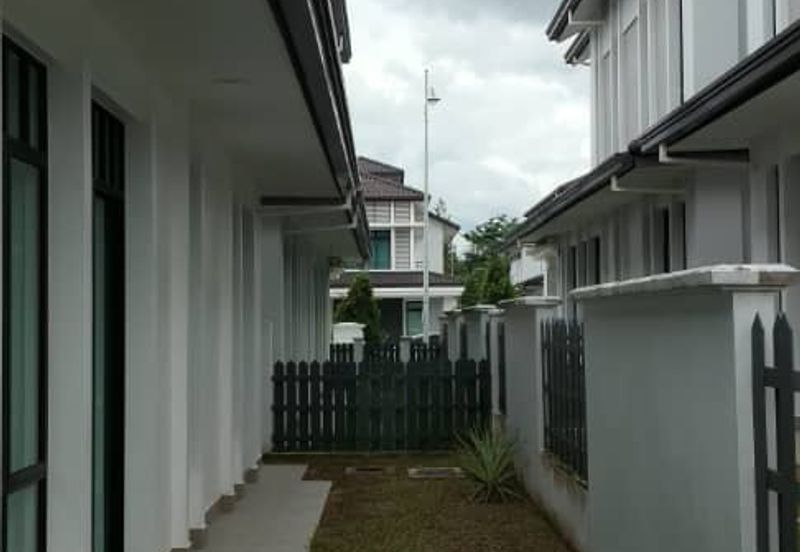 Tenderfields @ Eco Majestic