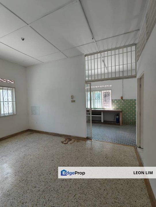 Bandar Kajang, Jalan Kelapa, Single storey Bungalow house with big land, suit for Nursery, Eco farming,cafe , Selangor, Kajang