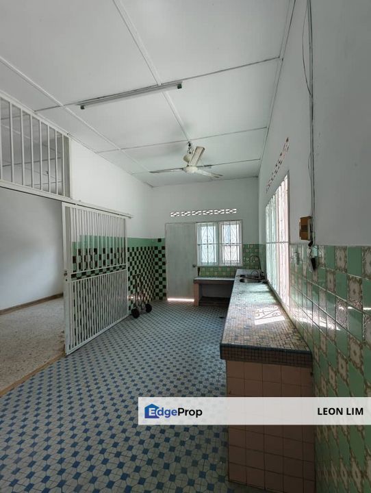 Bandar Kajang, Jalan Kelapa, Single storey Bungalow house with big land, suit for Nursery, Eco farming,cafe , Selangor, Kajang