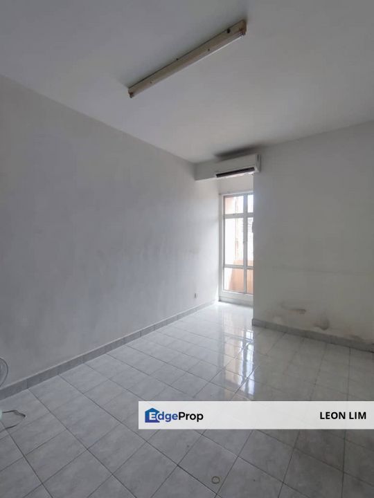 Taman Lagenda Mas, Batu 9 Cheras, 1st floor Townhouse, partly furnished , Selangor, Batu 9th Cheras