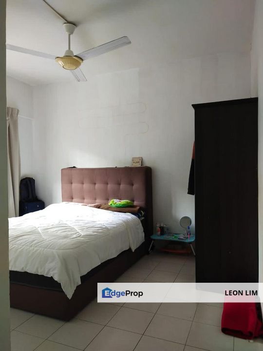 Puncak Banyan, Taman Connaught Cheras , Corner partly furnished , Kuala Lumpur, Cheras