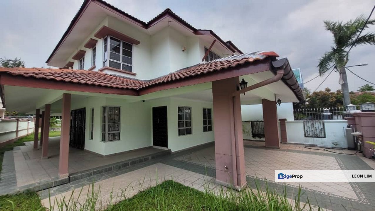Taman Kajang Prima, 2 storey Semi D, renovated & partly furnished, Freehold , Selangor, Kajang