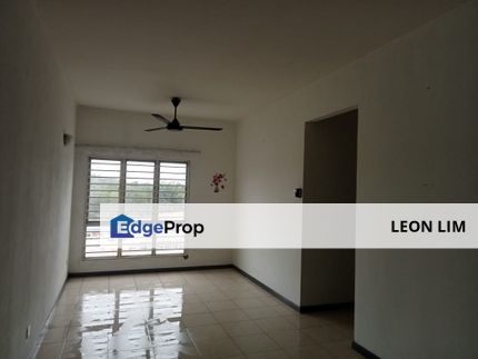 Baiduri Court Bukit Puchong, partly furnished , Selangor, Puchong