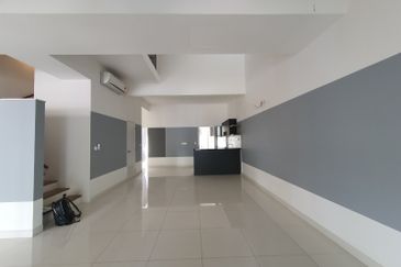 Parkfield Residences, Tropicana Heights