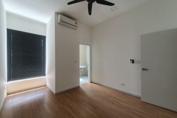 Parkfield Residences, Tropicana Heights