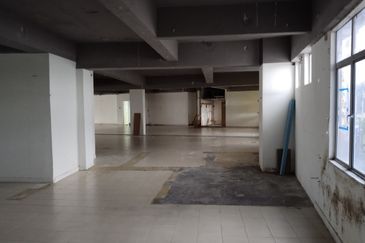 Plaza Citra Kajang, first floor 3 adjourned retail / office space 