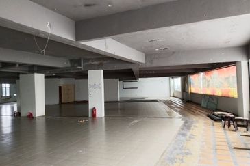 Plaza Citra Kajang, first floor 3 adjourned retail / office space 