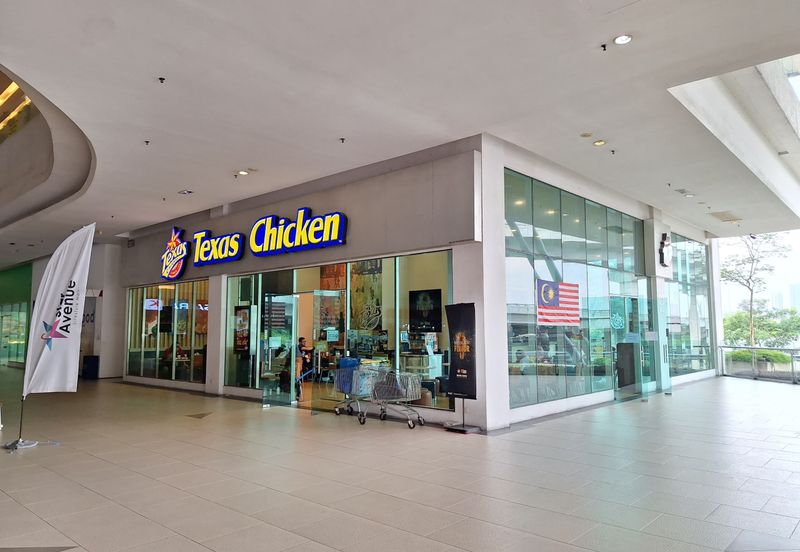 Pusat Komersial Arena Bintang, Ground floor [Corner] retail space