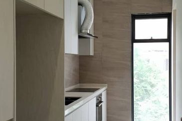 Jalan Damai KL City centre, 3 storey commercial building with roof top terrace, private lift and pool