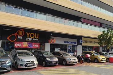 Ecohill Walk Mall, Setia Ecohill