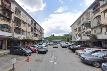 Pandan Jaya, apartment 