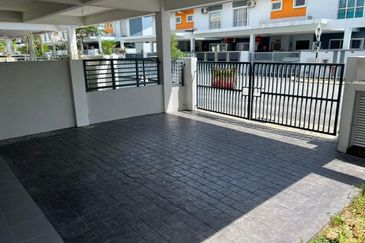 Albury 2 @ Mahkota Hills