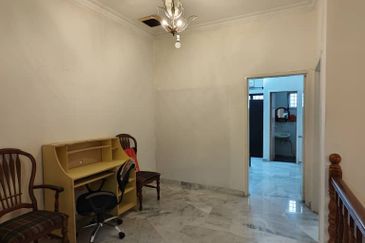 Bandar Sungai Long Cheras,  2storey terrace intermediate, fully extended 