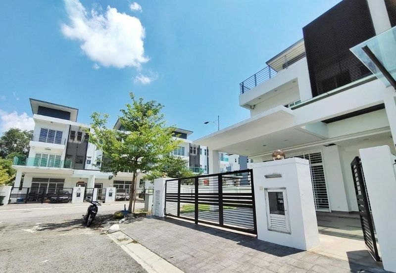 Suria Villa @ Sungai Long