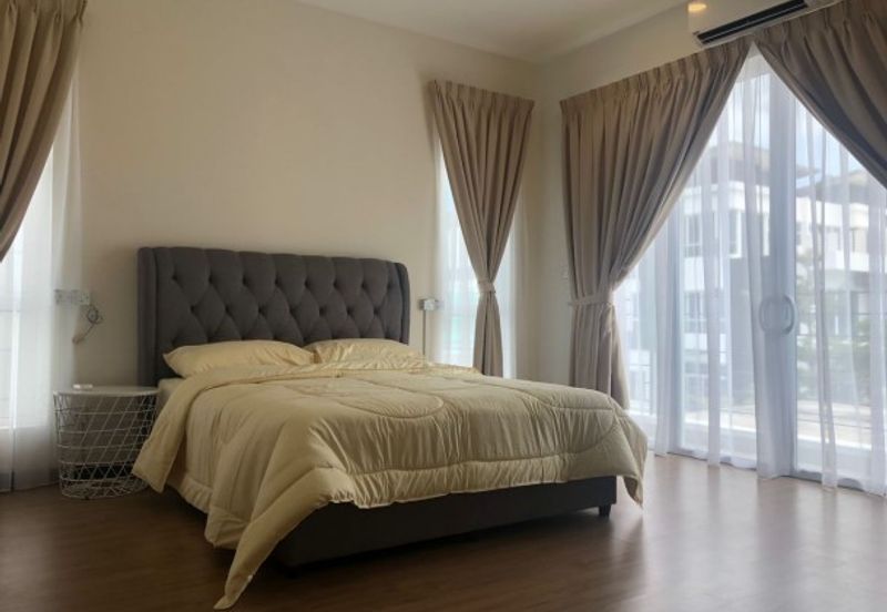 Suria Villa @ Sungai Long