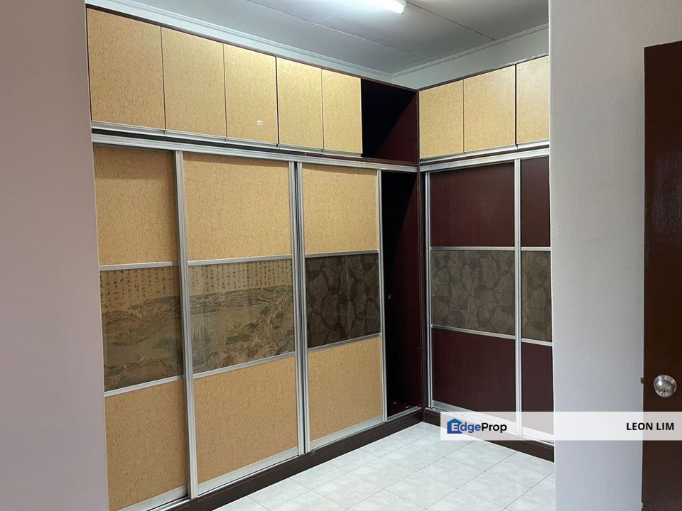 Bandar Bukit Puchong, 2 storey house, partly furnished , Selangor, Puchong