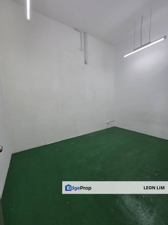 Brighton, Ivoris, Whitten  Eco Majestic, Ecohill Semenyih, shop office , Selangor, Semenyih