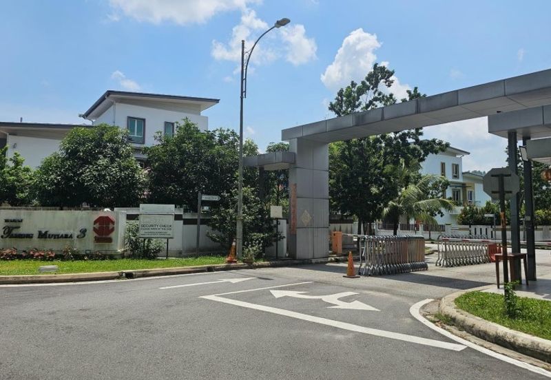 Bandar Sungai Long , housing land near bungalow area, Freehold 