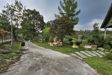 Kampung Sungai Makau