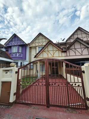 USJ 9, Subang Jaya , 2 storey house Fully furnished & renovated ...