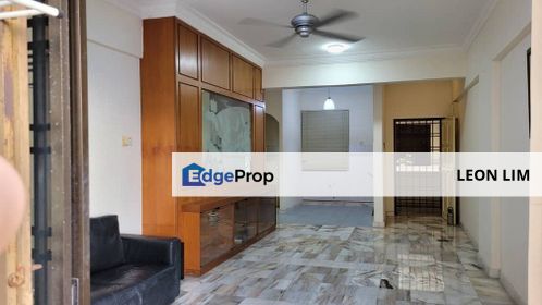 Pangsapuri Sri Pelangi, Shah Alam Seksyen U5, renovated & partly furnished , Selangor, Subang