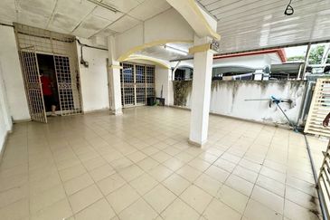 Taman Teluk Air Tawar Indah