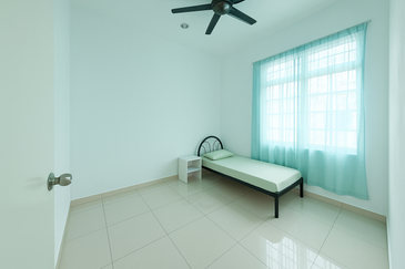 BANDAR AMANJAYA (ZON MELOR)