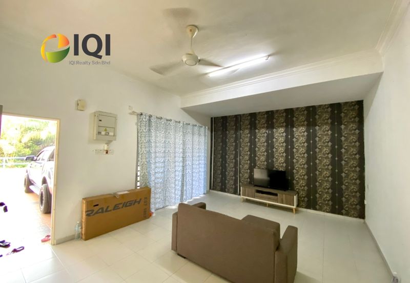 TAMAN SEJATI SURIA, SITIAWAN