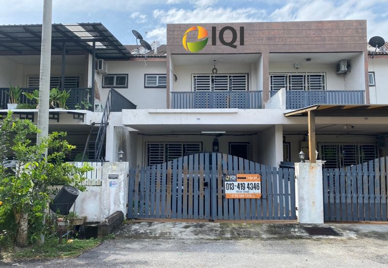 TAMAN SEJATI SURIA, SITIAWAN