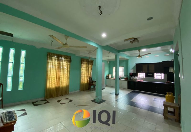 TAMAN MUTIARA, SITIAWAN