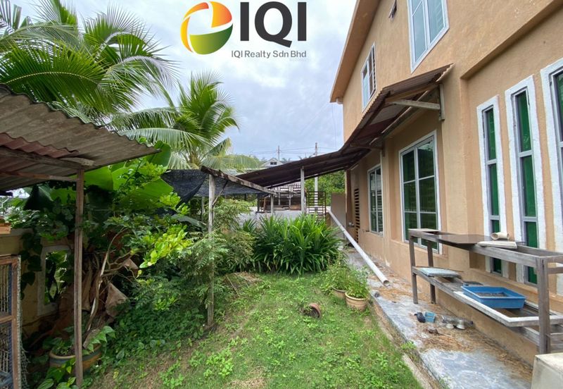 TAMAN MUTIARA, SITIAWAN