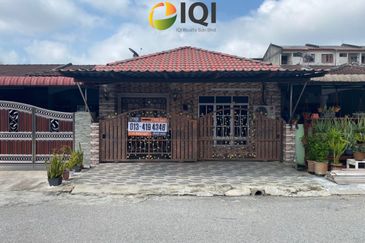 TAMAN EMAS 2(P/L 1238-1241,8456)