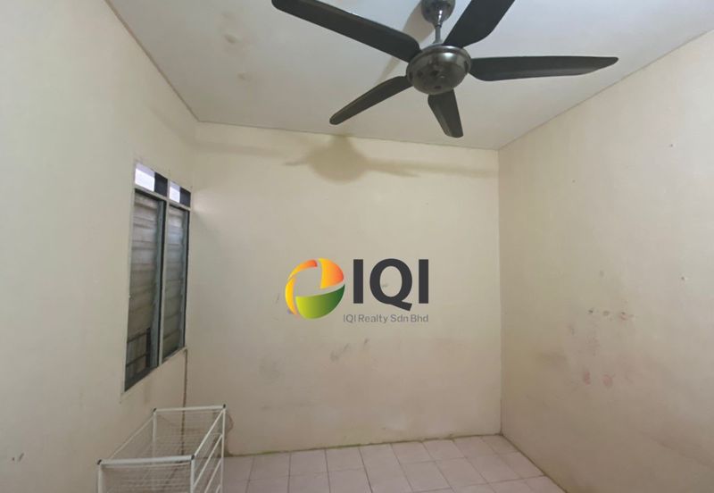 TAMAN EMAS 2(P/L 1238-1241,8456)