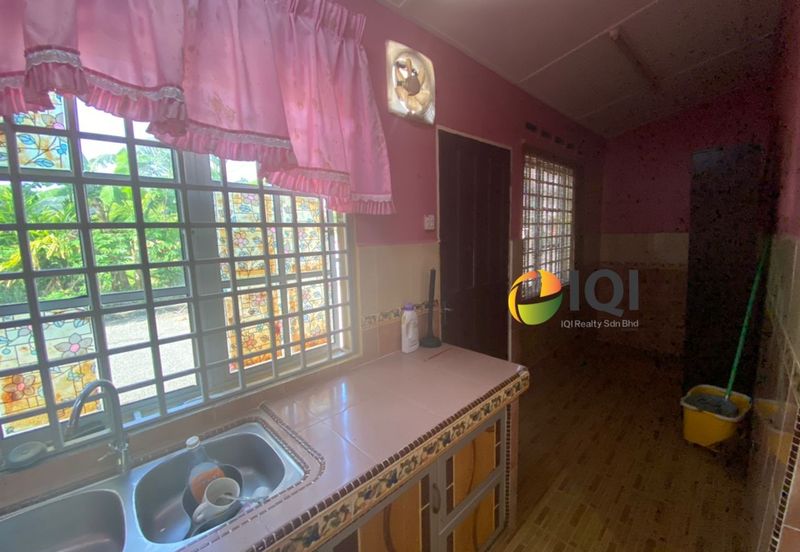 TAMAN EMAS 2(P/L 1238-1241,8456)