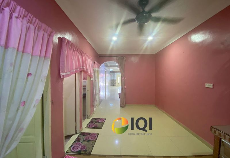 TAMAN EMAS 2(P/L 1238-1241,8456)