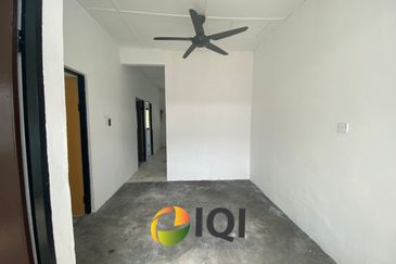 TAMAN MURNI JAYA, SITIAWAN