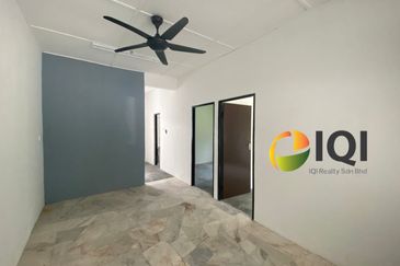 TAMAN MURNI JAYA, SITIAWAN