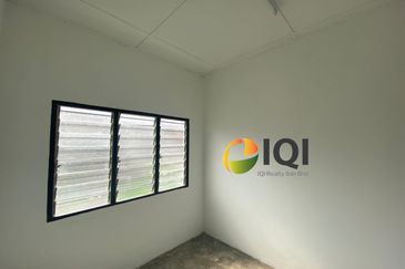 TAMAN MURNI JAYA, SITIAWAN