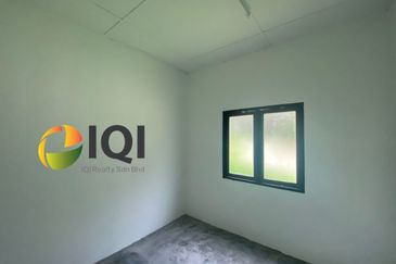 TAMAN MURNI JAYA, SITIAWAN