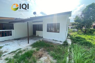 TAMAN MURNI JAYA, SITIAWAN