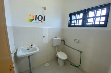 TAMAN MANJUNG POINT I & II