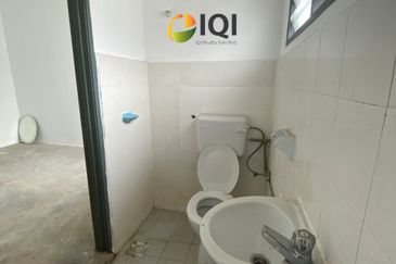 TAMAN MANJUNG POINT I & II