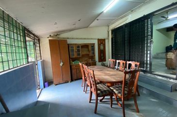 TAMAN BUKIT LUMUT FASA I