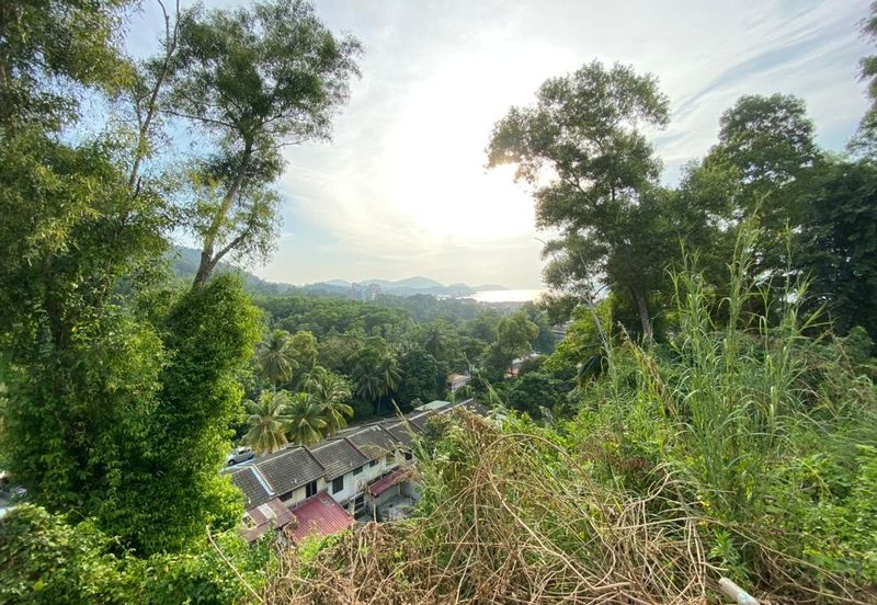 TAMAN BUKIT LUMUT FASA I