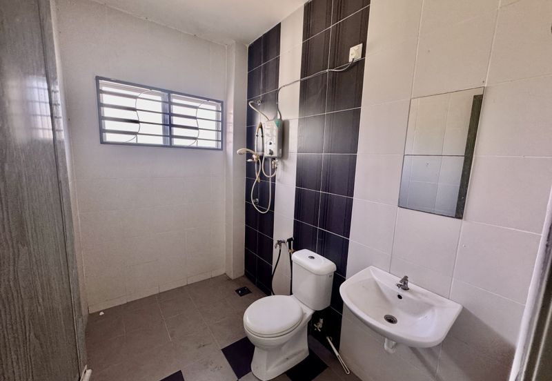 Taman Halaman Meru Permai