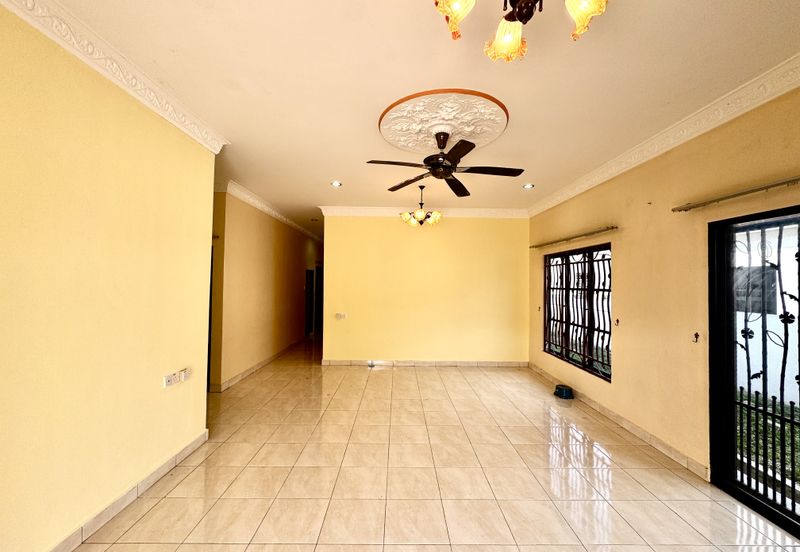 TAMAN BUNGA MATAHARI